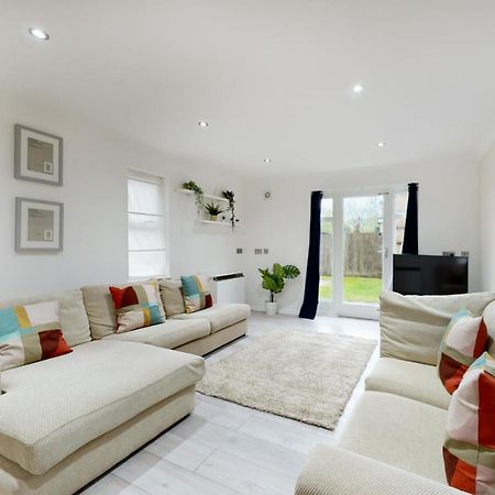 Elegant 1Bed Flat With Parking 5 Min To Hackney Wick Apartment Лондон Екстериор снимка